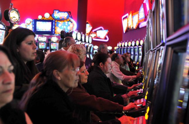 El casino de Rosario cumple su primer mes con 400 mil visitantes y nuevo horario