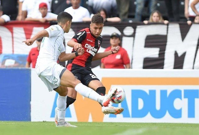 Newells y Argentinos van por la recuperación en Rosario