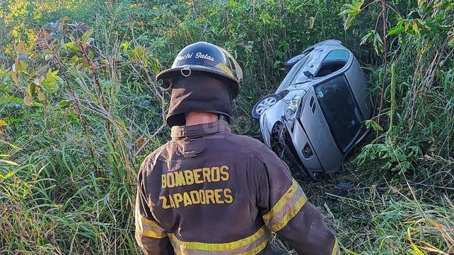 Accidente y vuelco en Alto Verde