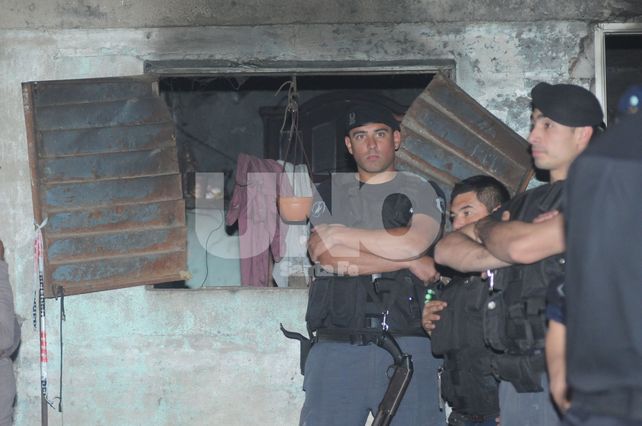 Estaba en una pieza. Flores dormía cuando se desató el fuego.&nbsp;