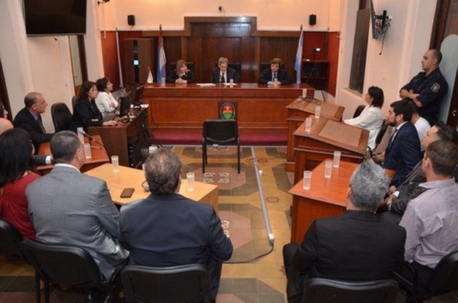 sala del juicio. El tribunal en un momento de las dos horas y medias que duró la lectura de la sentencia.