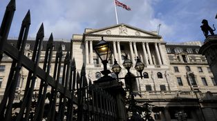 El Banco de Inglaterra intervino en el mercado de bonos para frenar la tensión en el mercado.