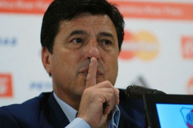 Passarella: Ojalá Boca se vaya a la B