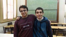 Matías Raimundez y Julián Cabrera, alumnos del Politécnico que representarán al país en un certamen matemático. Matías Raimundez y Julián Cabrera, alumnos del Politécnico que representarán al país en un certamen matemático.