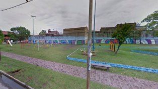 Plaza donde fue encontrada la valija con el cadáver en el partido bonaerense de Lanús.