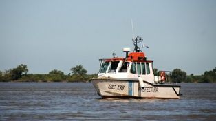 Un matrimonio desapareció frente a la vista de sus hijos en las aguas del río Paraná