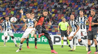 Colón buscará cortar una racha negativa de ocho partidos sin ganar como visitante. La última victoria fue ante Central Córdoba por 2-0.