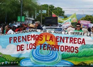 Extranjerización de la tierra: negocian límites para salvar el proyecto de  inviolabilidad de la propiedad privada