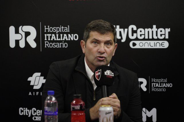 El Mago Capria asumió hace una semana y manifestó que es un “desafío y una enorme ilusión estar en este club”.&nbsp;