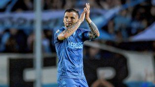 Vecchio vuelve a vincularse al mercado de pases en Unión