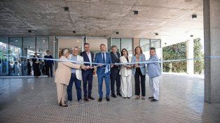 El gobernador Rogelio Frigerio inauguró el Mirador Tec.