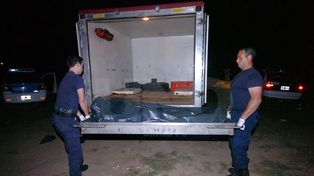 Está acusado de matar a puñaladas a su vecino y hoy afronta el juicio oral