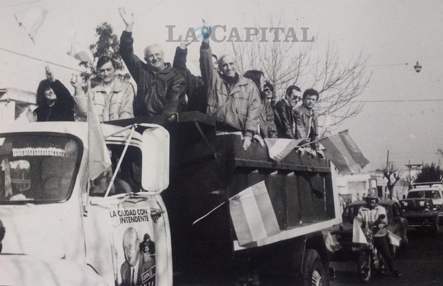La intensa carrera política del Tigre Cavallero en imágenes