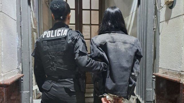 La conductora salió de bulevar Oroño y la interceptaron en Pueyrredón al 2800.