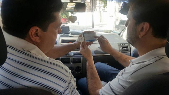 Luego de la nota de UNO, dos concejales viajaron con Enrique y pagaron con tarjeta