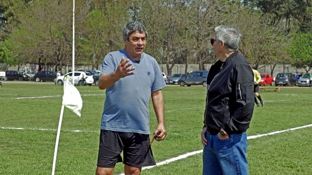De ser campeón, dar vueltas olímpicas y jugar Mundiales a despuntar el vicio en el fútbol amateur