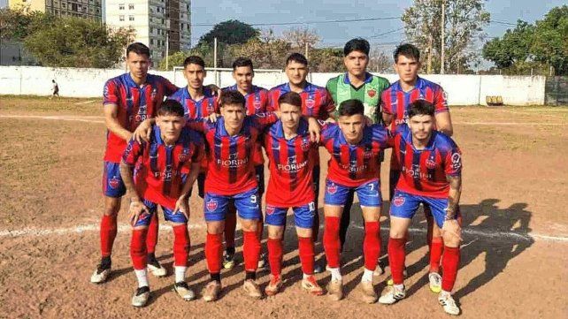 &nbsp;La Perla venció por 1 a 0 a Nacional y continúa siendo el lider del campeonato.
