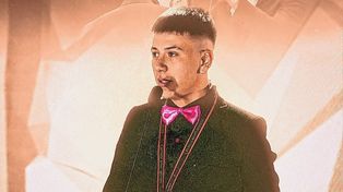 Campeesino presentó su nuevo tema  Retros