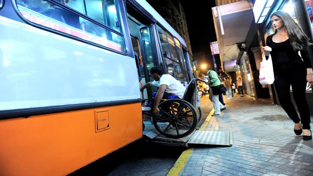 La Intendencia dice que Rosario cuenta con la flota accesible más importante de Latinoamérica.