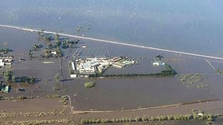 La desesperante situación de la localidad de Melincué desde el aire