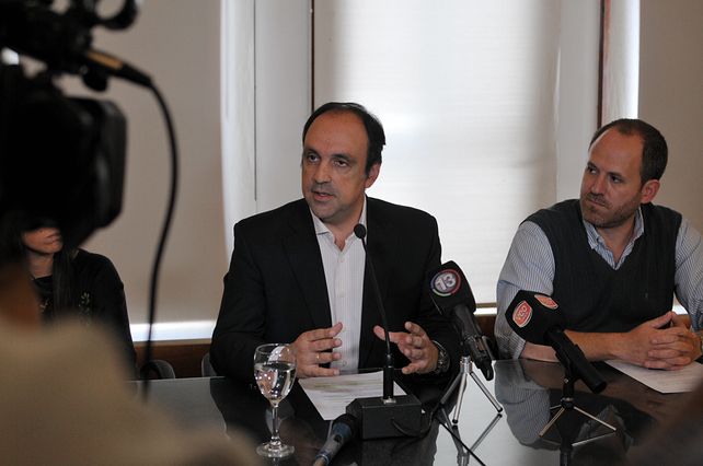 El intendente aseguró que denunciaron ante la Justicia a un comercio por venta irregular de municiones