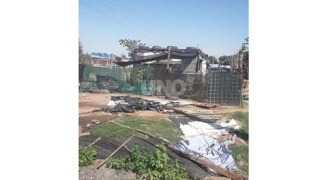 Incendiaron la casa del hombre que torturó a su hijo de tres años