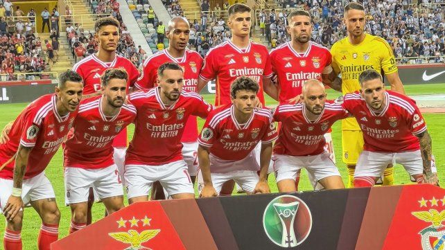 Benfica ganó la Supercopa con Di María y Otamendi de titulares.