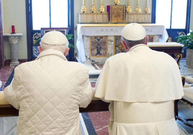 Benedicto XVI y&nbsp; el Papa Francisco mantuvieron una relación cercana