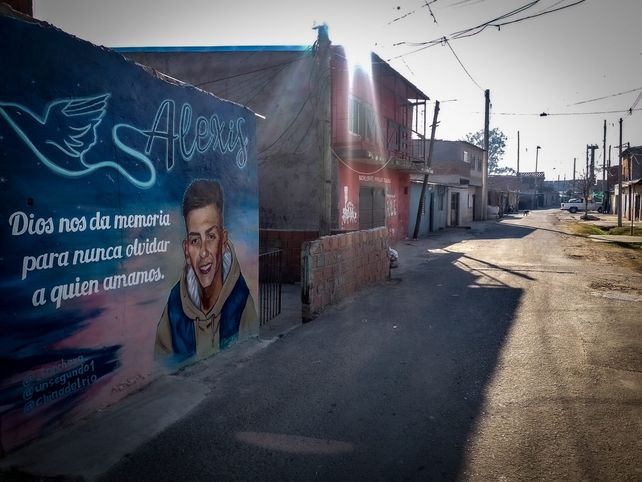 Más de 20 balazos para matar a un albañil en un punto de Tablada que ya conoce de muertes violentas