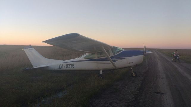 Cayó una avioneta cerca de Federal y buscan al piloto