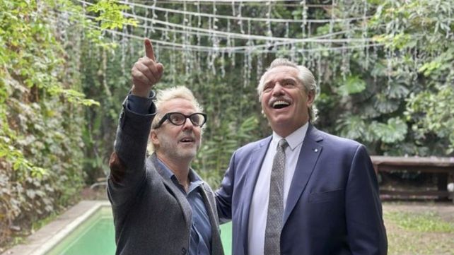 En su primera aparición tras bajarse de las elecciones