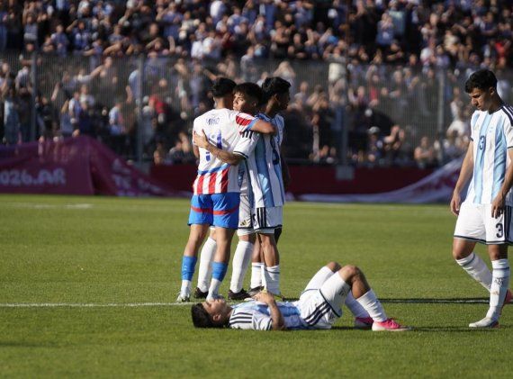 Argentina y Paraguay jugaron una final tensa, con un Coloso repleto y el oro que fue para los guaraníes