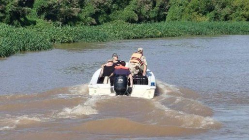 Homicidio en zona de islas de Diamante: la víctima cayó al río y está desaparecida