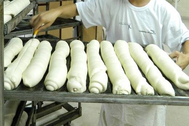 La Cámara de Panaderos le teme al desabastecimiento de harina