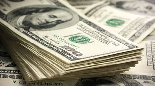 En una jornada tensa por las Lebacs, el dólar bajó casi un peso en Santa Fe