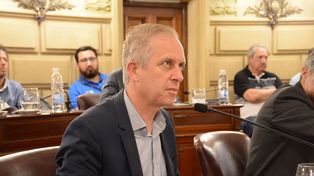 El diputado Miguel Rabbia propuso bajar a 5 el número de ministros de la Corte Suprema provincial.
