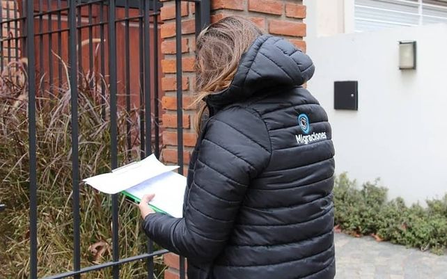 Denuncian penalmente a un viajero con la variante Delta que incumplió la cuarentena