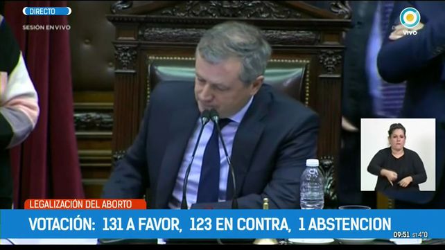 La ley de aborto legal obtuvo la media sanción de la Cámara de Diputados