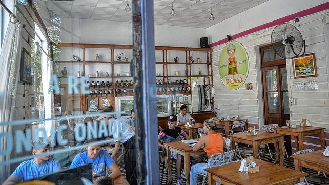 Cena romántica, un momento para compartir el 14 de Febrero