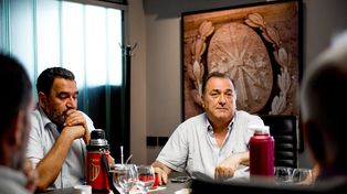 Somos optimistas en resolver la cuestión salarial. Pero si no tenemos una respuesta satisfactoria seguramente iremos a una medida de fuerza, planteó Ratner.&nbsp;