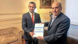 Guillermo Francos y Martín Menem, dos de las principales espadas políticas del gobierno de Milei, que va por la aprobación de una versión más acotada de la ley ómnibus.&nbsp;