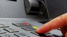 estafas telefonicas: le sacaron dolares de la cuenta y tomaron prestamos por 700 mil pesos estafas telefonicas: le sacaron dolares de la cuenta y tomaron prestamos por 700 mil pesos