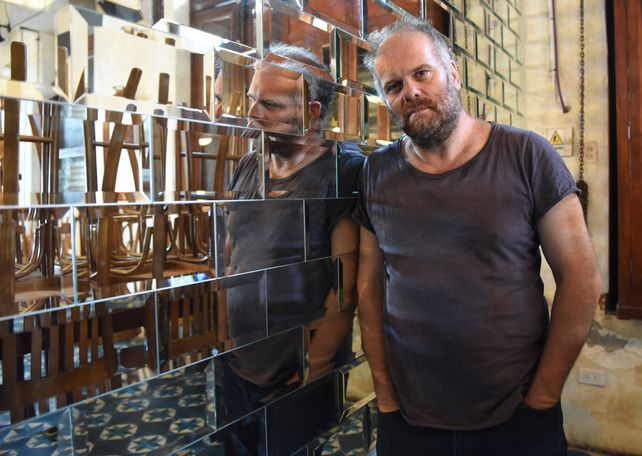 Gustavo Postiglione. Mi espíritu amateur es lo que me mantiene con ganas de seguir probando cosas nuevas”
