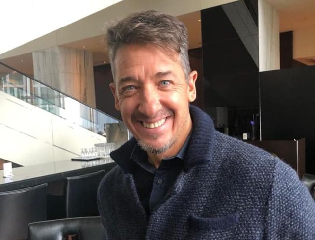 Ramiro Sánchez Ordóñez vive con su familia en Barcelona.