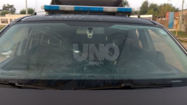 Desmanes en los festejos de Colón: un policía herido y dos patrulleros vandalizados