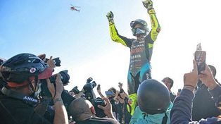 En su última función, VAlentino Rossi llegó en 10º lugar en Valencia.