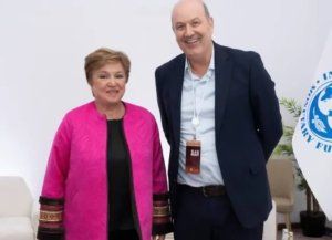 El FMI armó un consejo de asesores e incluyó a Federico Sturzenegger