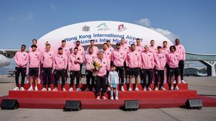 La delegación de Inter Miami posó para la foto al llegar a Hong Kong con Martino a la cabeza y Messi como el gran abanderado.