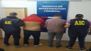 Apresaron a otros dos delincuentes por el asalto a balazos a una mujer en B° Villa María Selva
