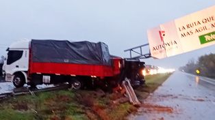 Ruta 14: tránsito interrumpido en kilometro 115 por accidente de un camión